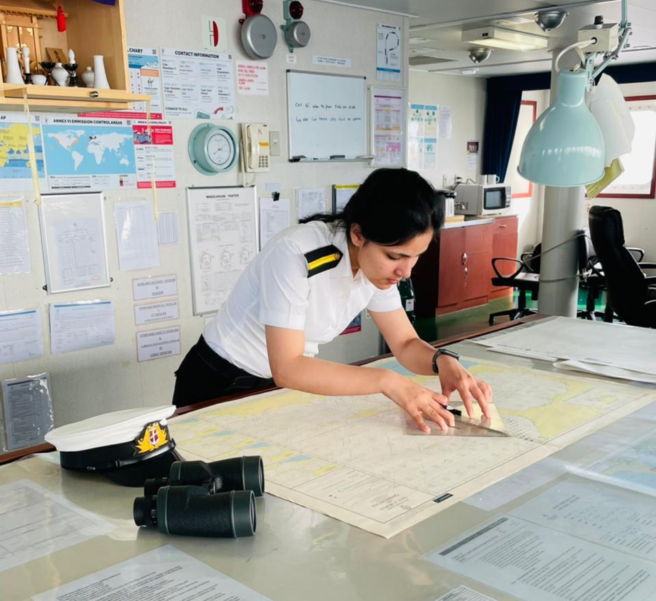 Cadet urmi woking in ship