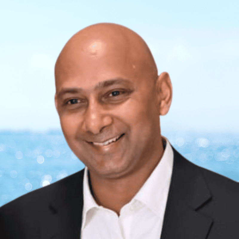 Shireesh Lall 上尉